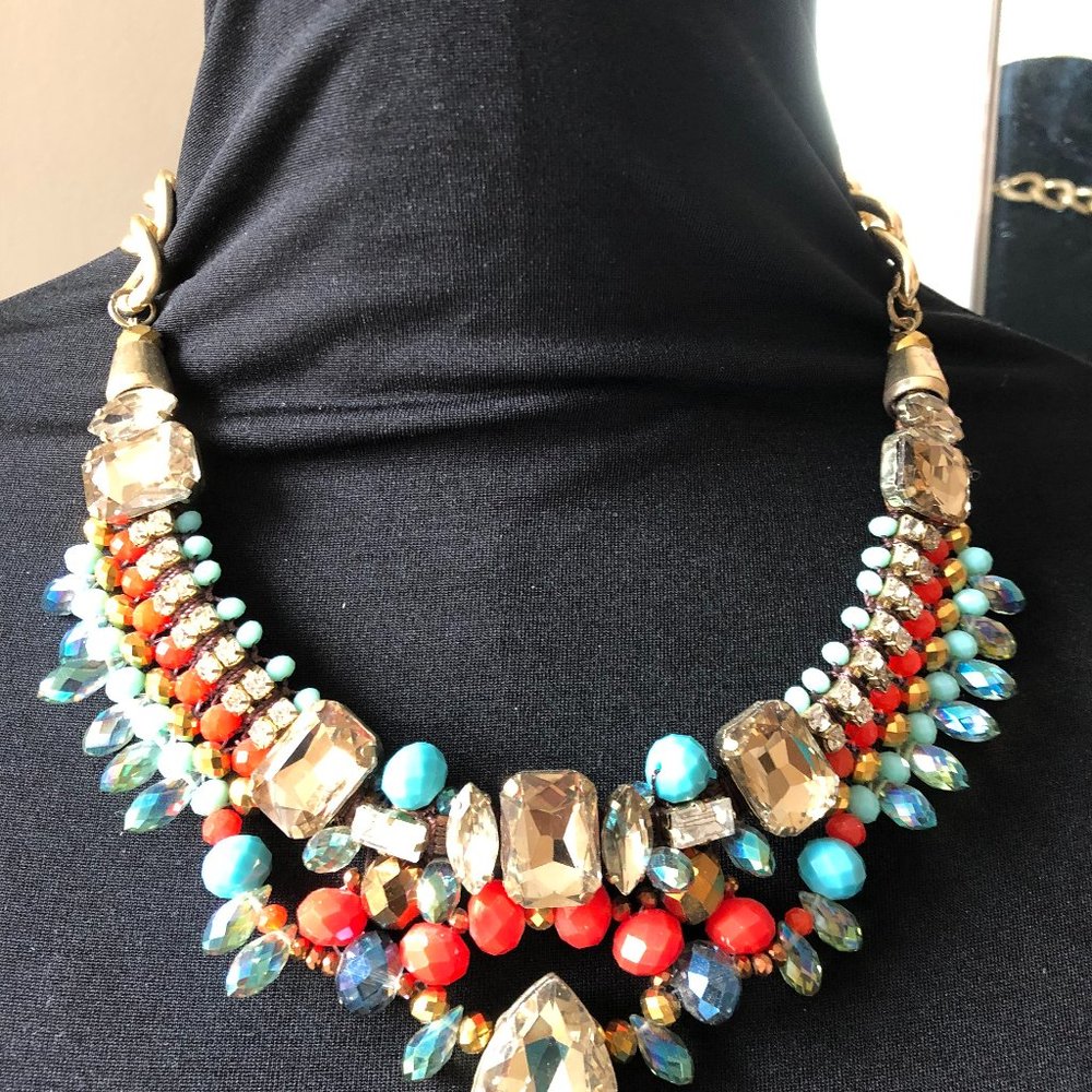 Multi color statement necklace